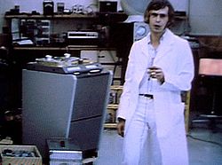 'Magic Alex' at Apple Electronics