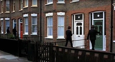 Ailsa Avenue, the Beatles going into houses in Help
